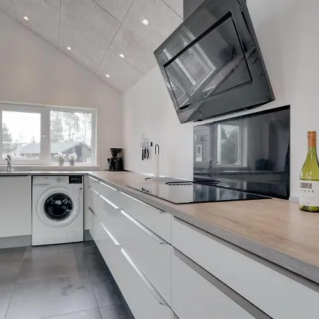 Holiday home Elke - 3-5km From The Sea In Western Jutland By Interhome